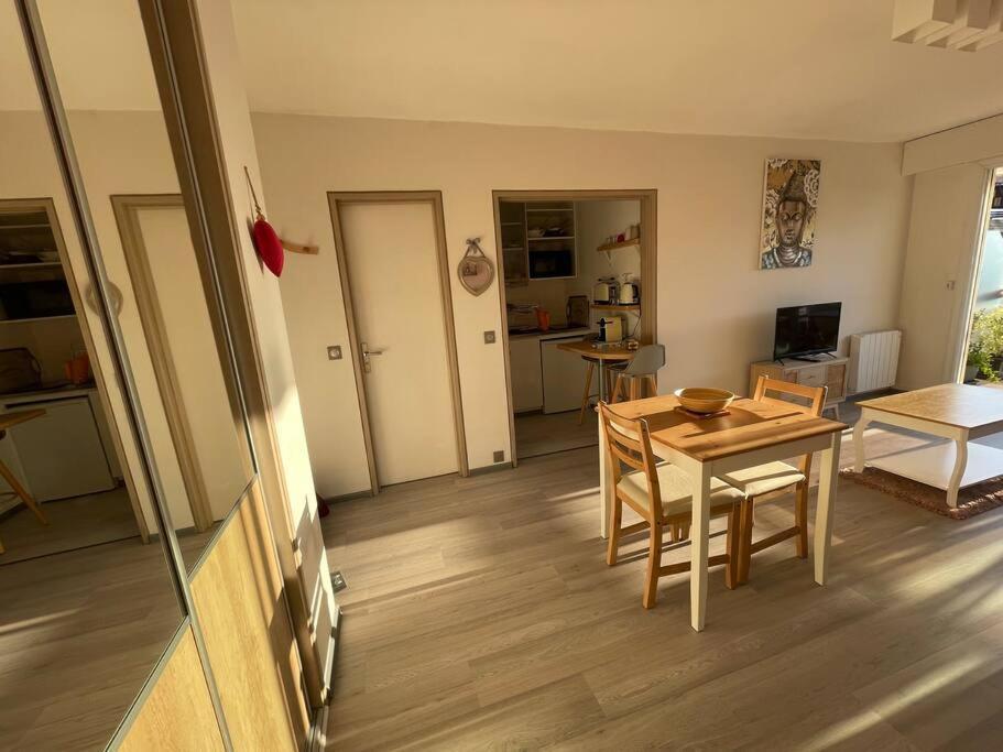 Petit Studio Zen Avec Parking Gratuit Reserve Houlgate Buitenkant foto